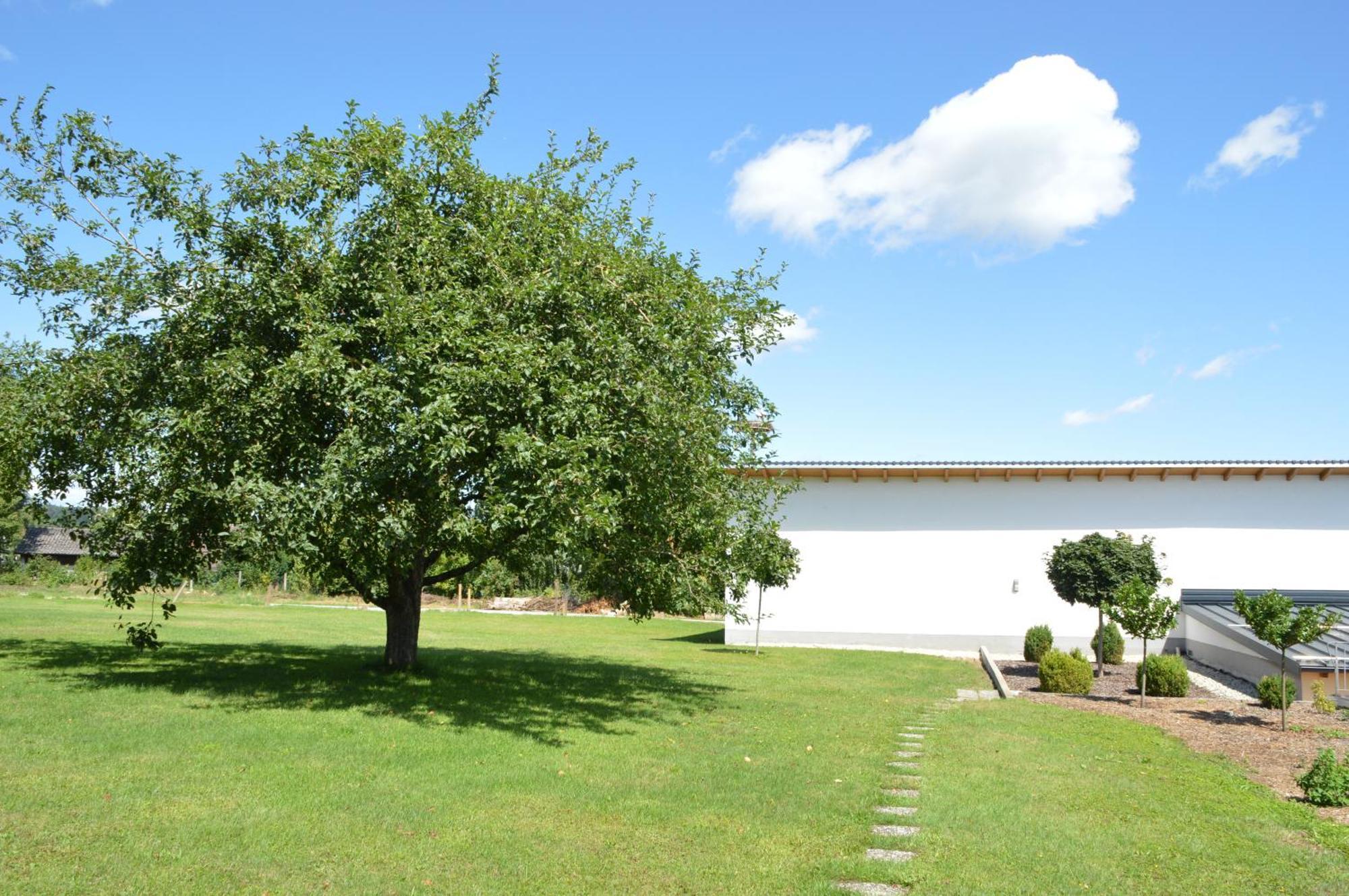 Gasthof Ramsauer Neufahrn in Niederbayern Bagian luar foto
